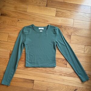 Aritzia Babaton Contour Top Green